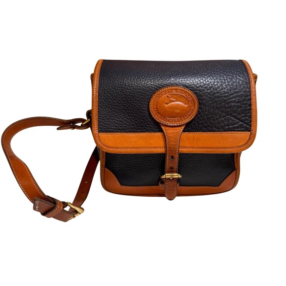 VTG Dooney & Bourke All-Weather Leather Square Surrey Crossbody Navy Brown Bag - Picture 2 of 16